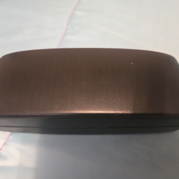 Polo Ralph Lauren Hard Shell Eyeglass Case With Eyeglass Frames/cleaning Cloth - Picture 13 of 13